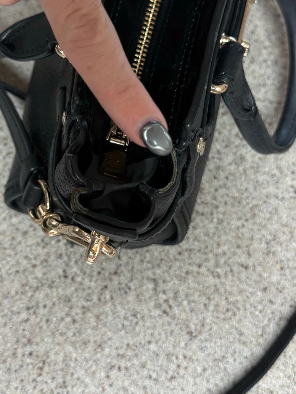 Coach Swagger 20 Pebble Leather Double Turnlock Purse